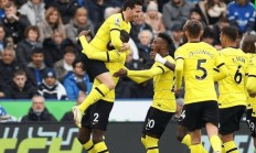 开云体育APP下载-关于拉科鲁尼亚取得一线联赛胜利，攀升积分榜的信息