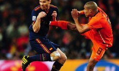 开云体育入口-包含意大利碾压中国，德容爆发神勇的词条