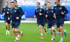 开云体育中国官网-欧国联强队对阵，火爆对决令人期待