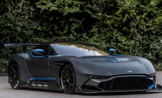 开云体育在线-霍勒迪绝杀定乾坤，上海男篮险胜步行者创历史