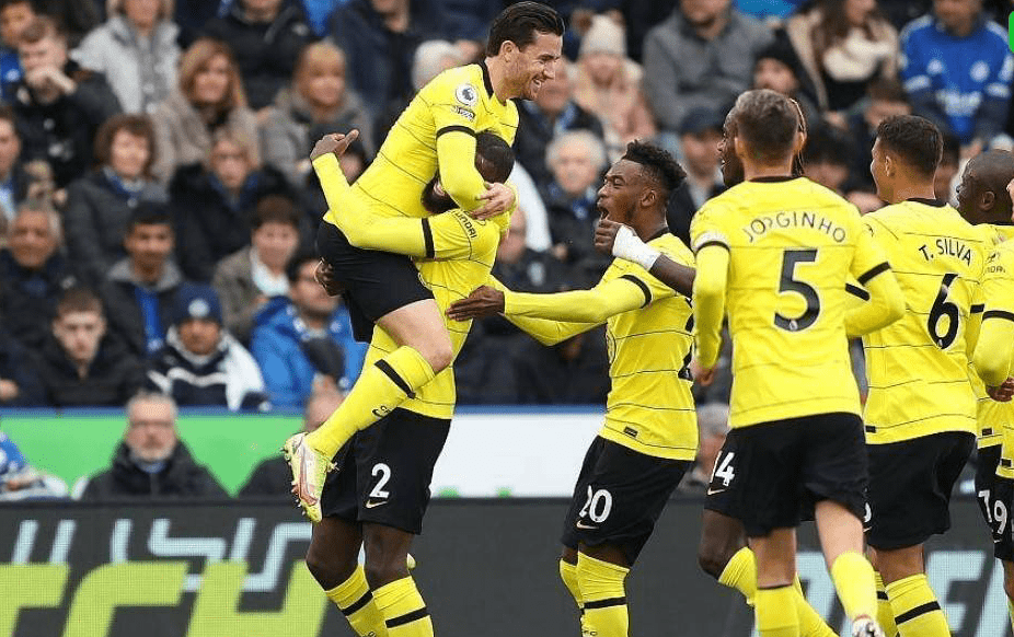 关于拉科鲁尼亚取得一线联赛胜利，攀升积分榜的信息