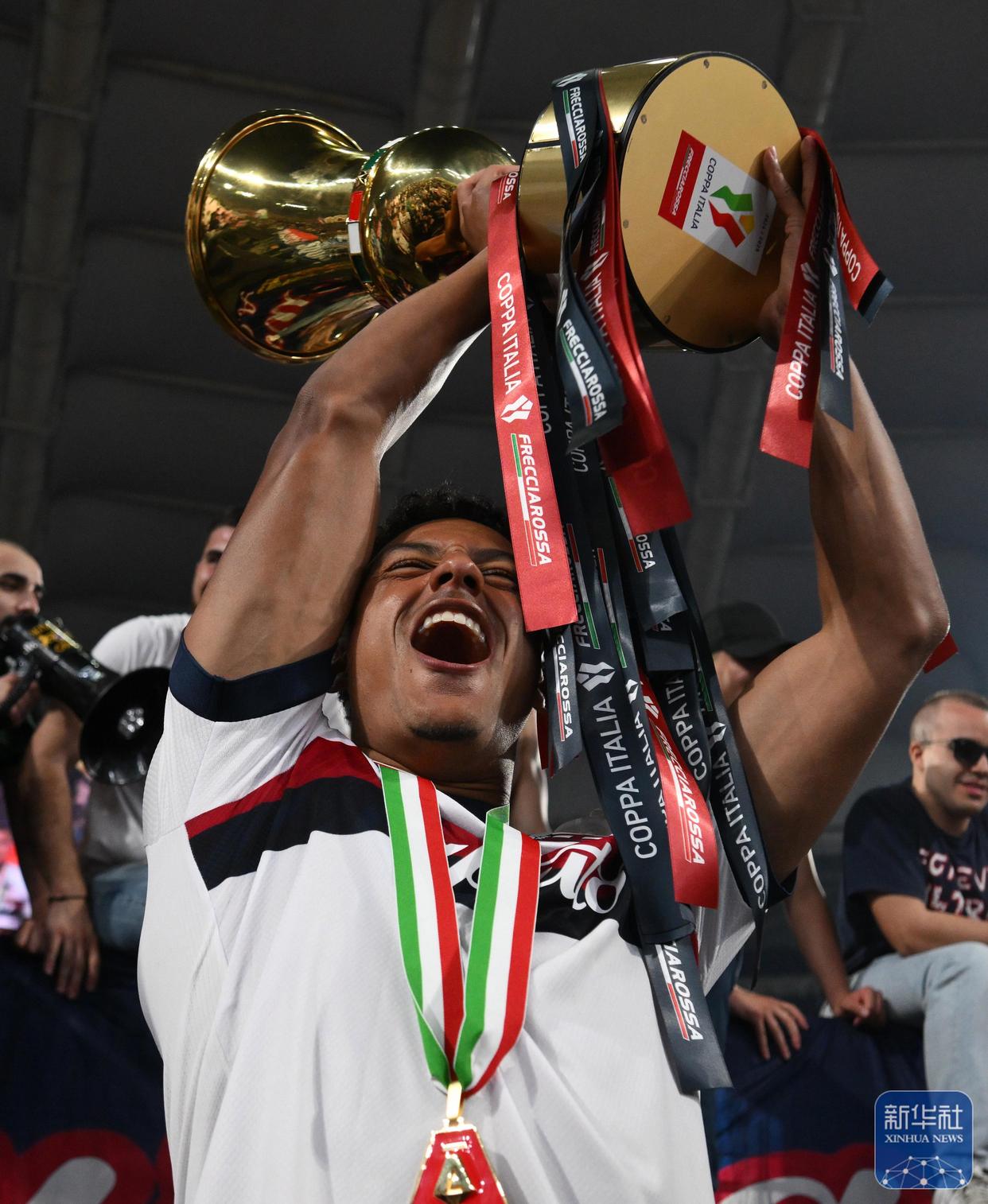 意大利联赛新赛季开启引发球迷热议的简单介绍