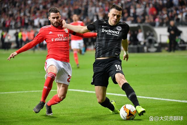 不莱梅球队在德国足球联赛中跌入低谷的简单介绍