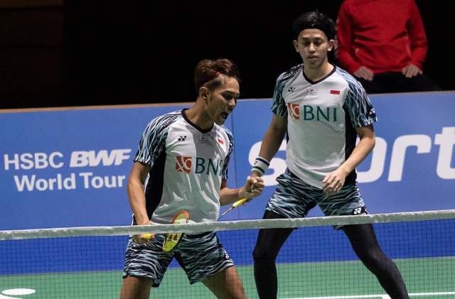 日本队轻取印度队，辛杜点燃赛场的简单介绍