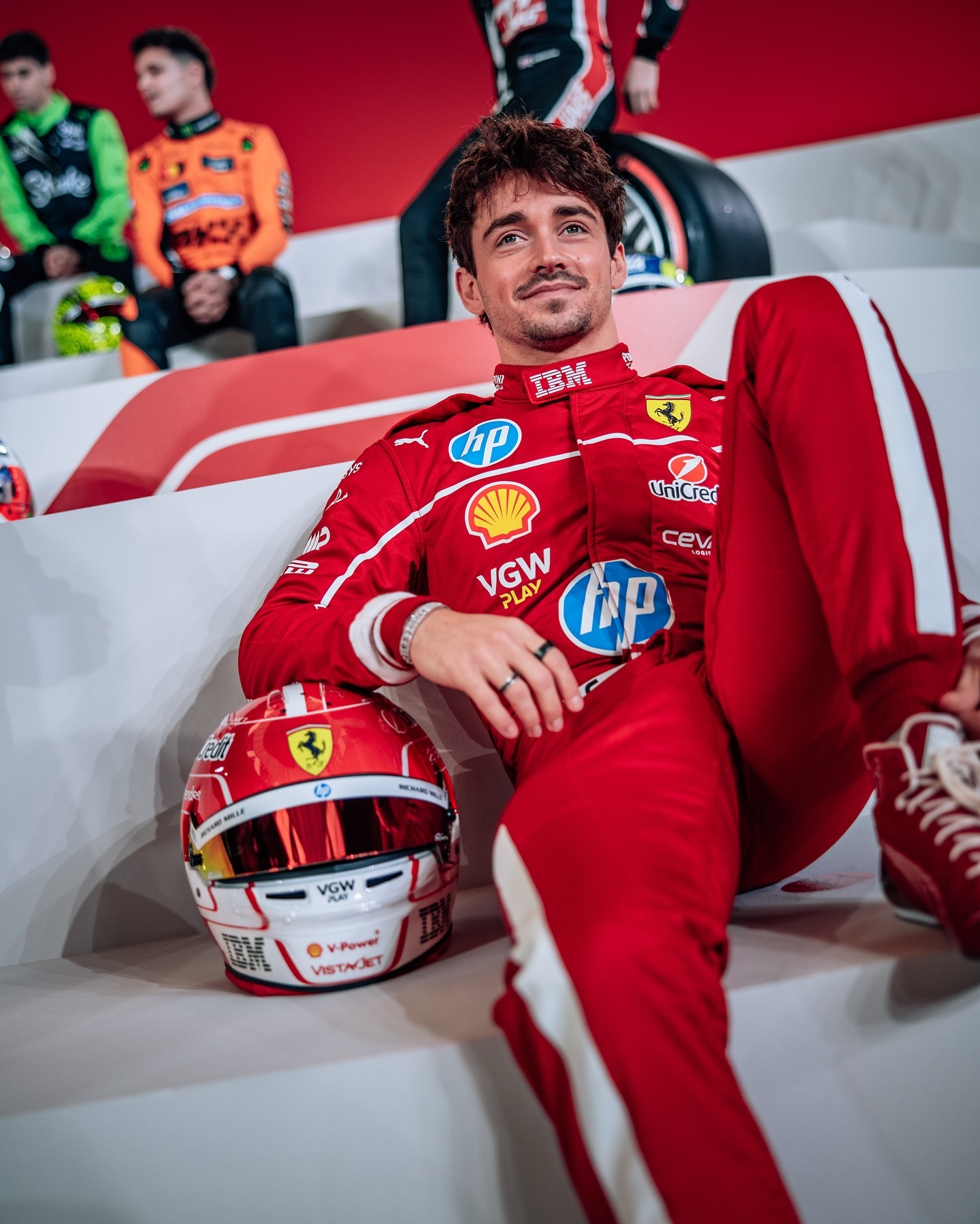 包含索伯车队逆转迈凯伦，汉密尔顿状态火热的词条