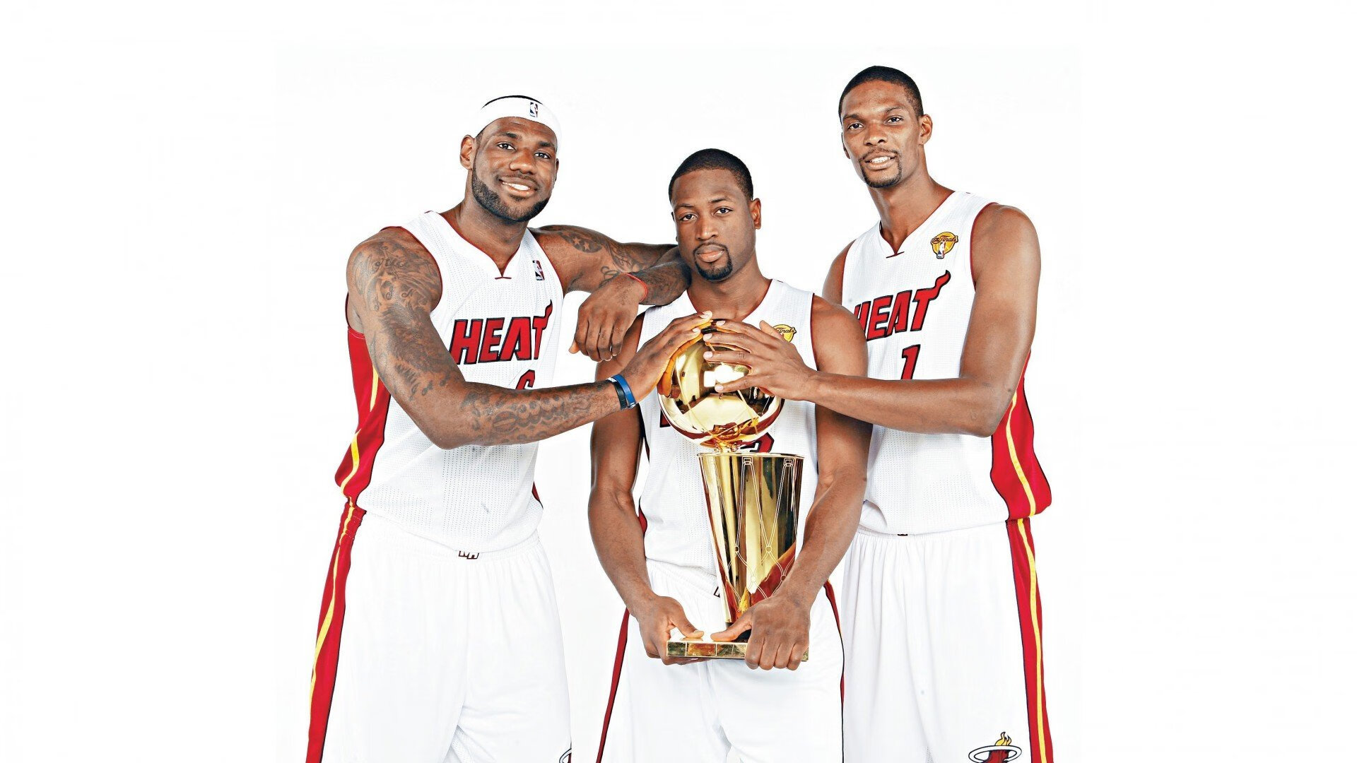 欧冠淘汰赛之夜，字母哥舞台越大越强