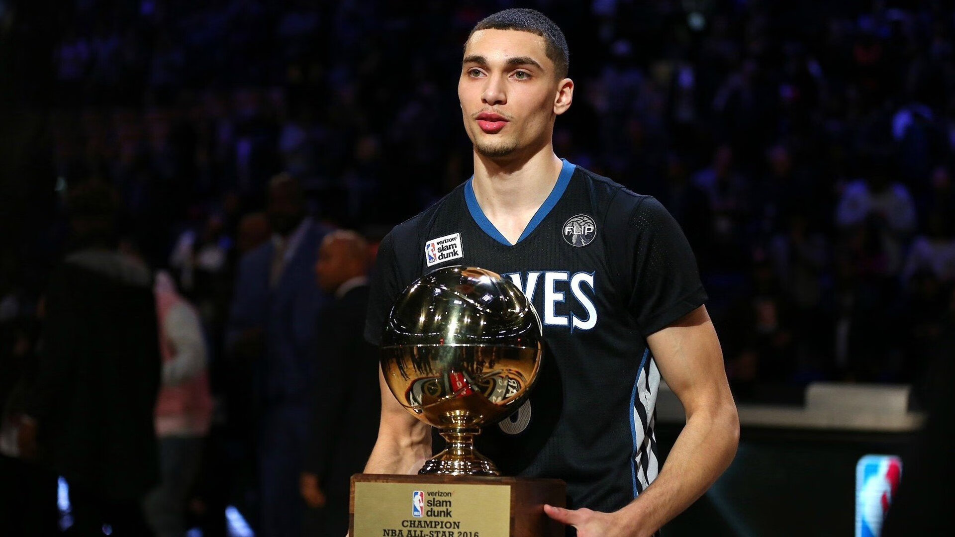 魔术生死战取胜湖人，浓眉关键一投定乾坤，改写宿命之战